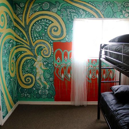 Drifter Jack'S Hostel Остин Экстерьер фото