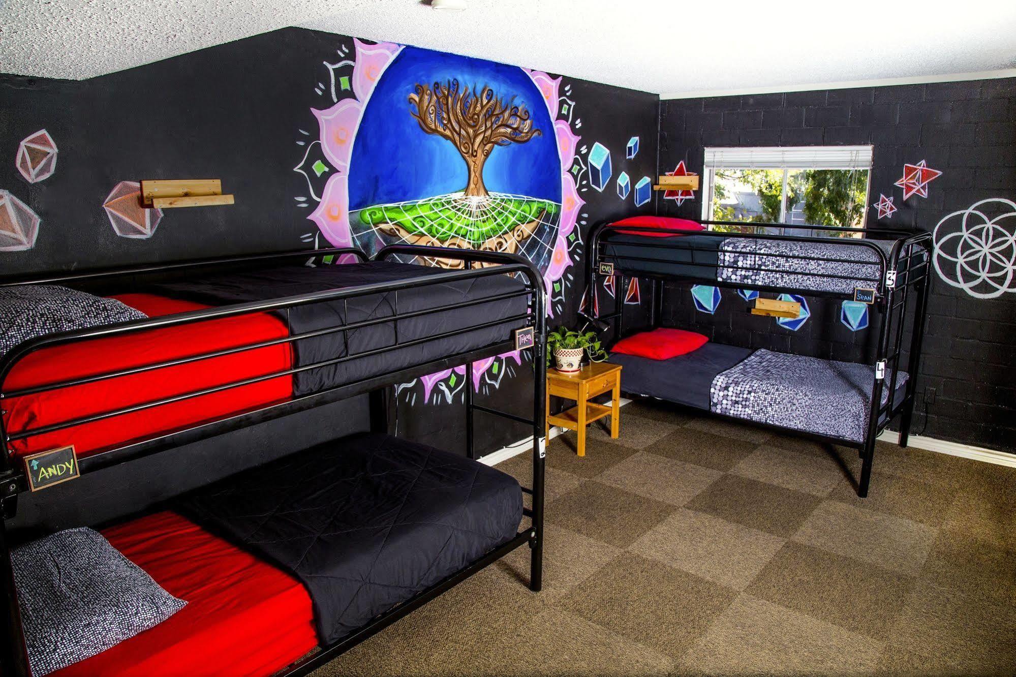 Drifter Jack'S Hostel Остин Экстерьер фото