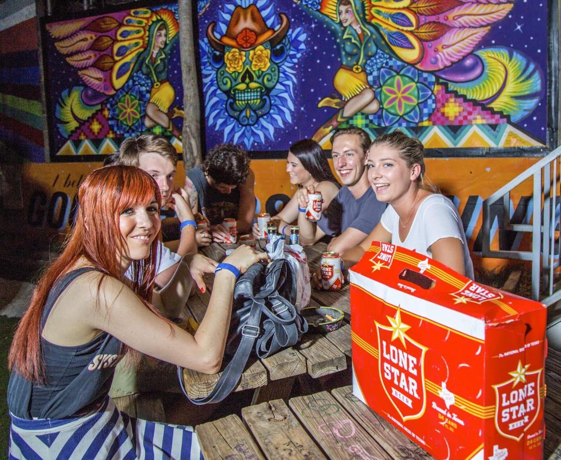 Drifter Jack'S Hostel Остин Экстерьер фото